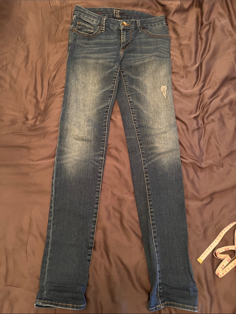 !it jeans Women's Medium Blue Skinny Jeans with Light Fading